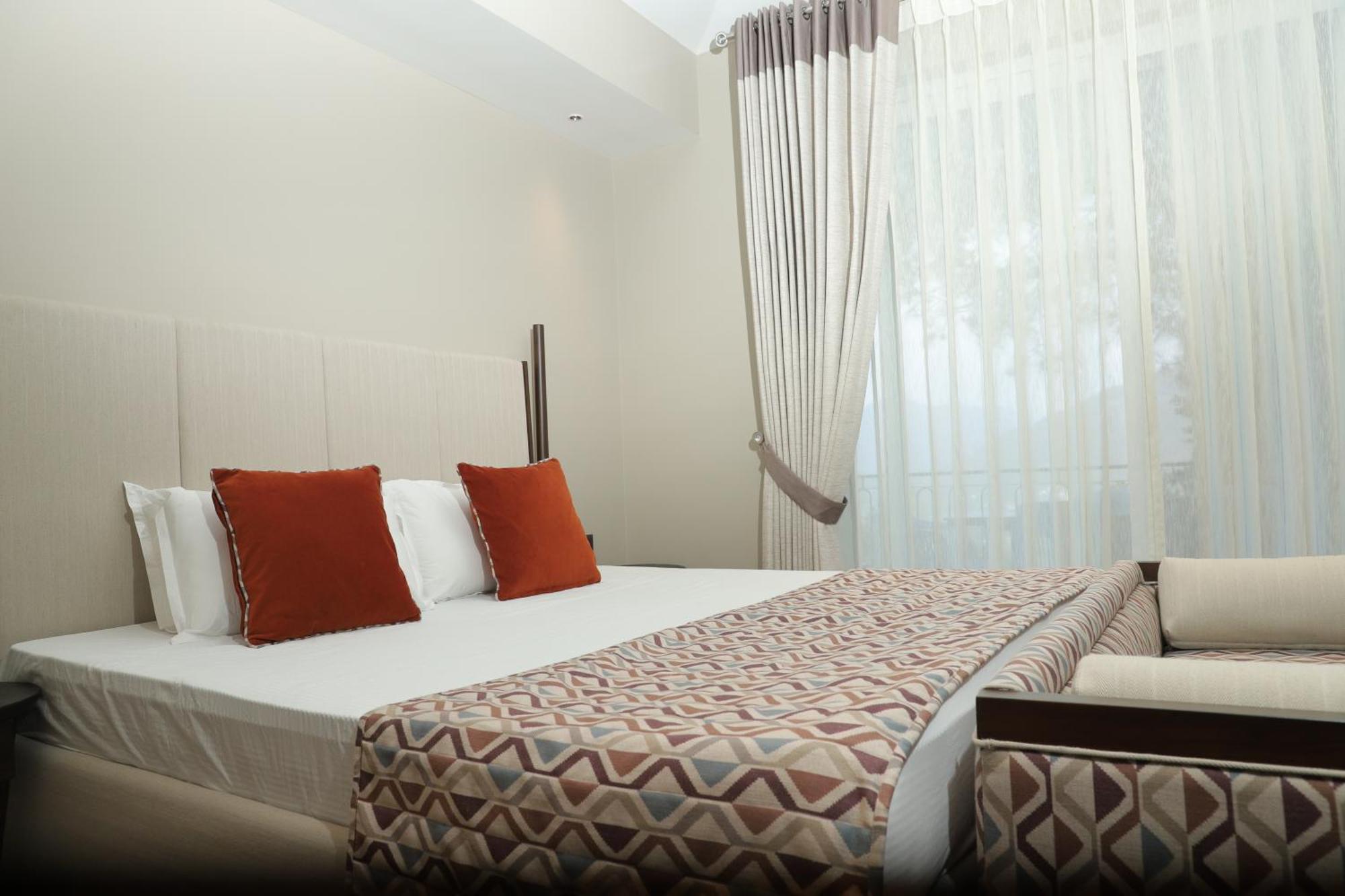 Bhowali Sukoon 4Bhk Villa, Sunny Lake Bhimtal מראה חיצוני תמונה